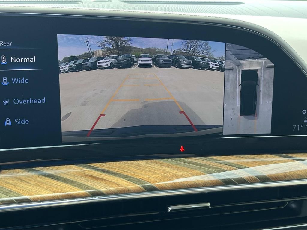 Used 2021 Cadillac Escalade ESV Sport Platinum image 34