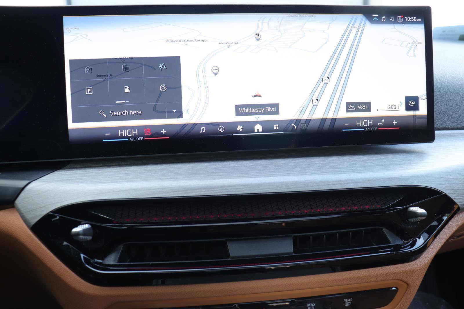 Used 2025 BMW 430i Coupe w/ Convenience Package image 26