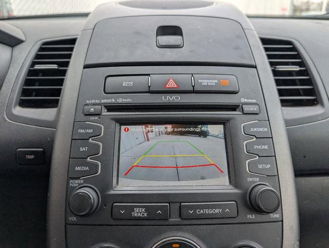 Used 2013 Kia Soul + w/ Audio Pkg image 4