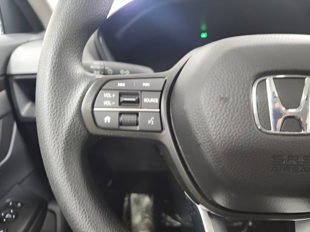 Certified 2025 Honda CR-V EX image 28