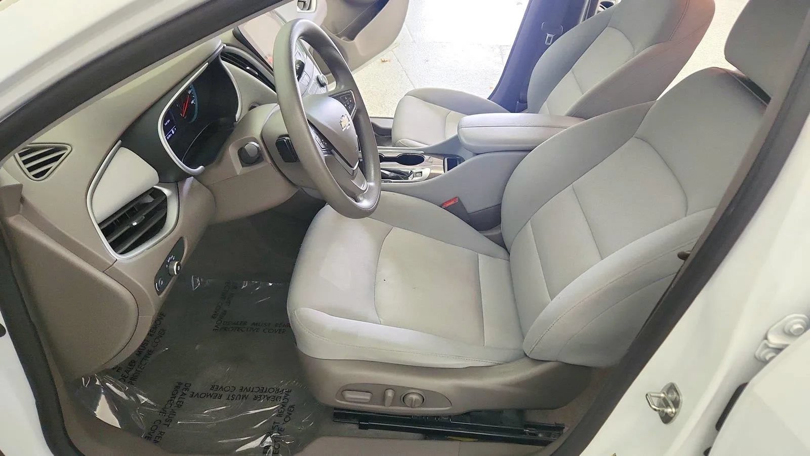 Used 2024 Chevrolet Malibu LT FWD image 15