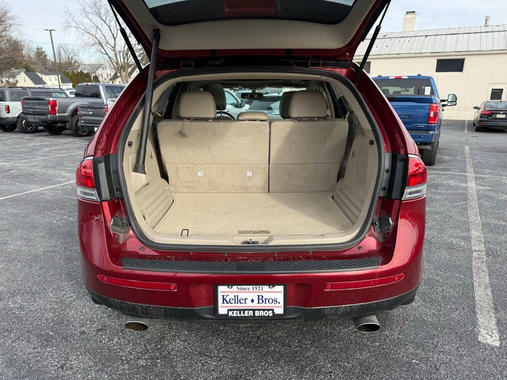 Used 2015 Lincoln MKX AWD w/ Equipment Group 102A image 29