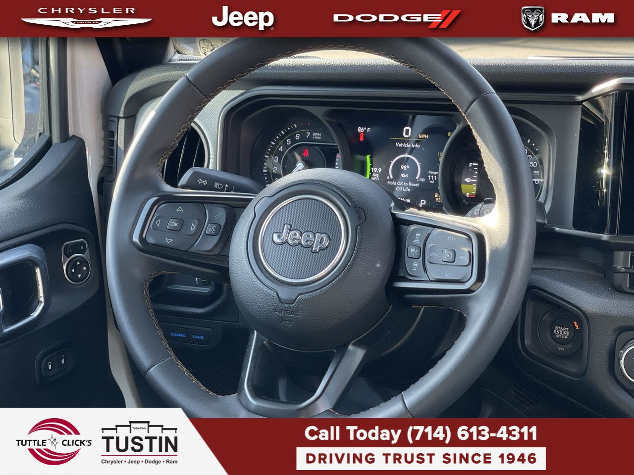 Used 2024 Jeep Wrangler Unlimited AWD/4WD image 15