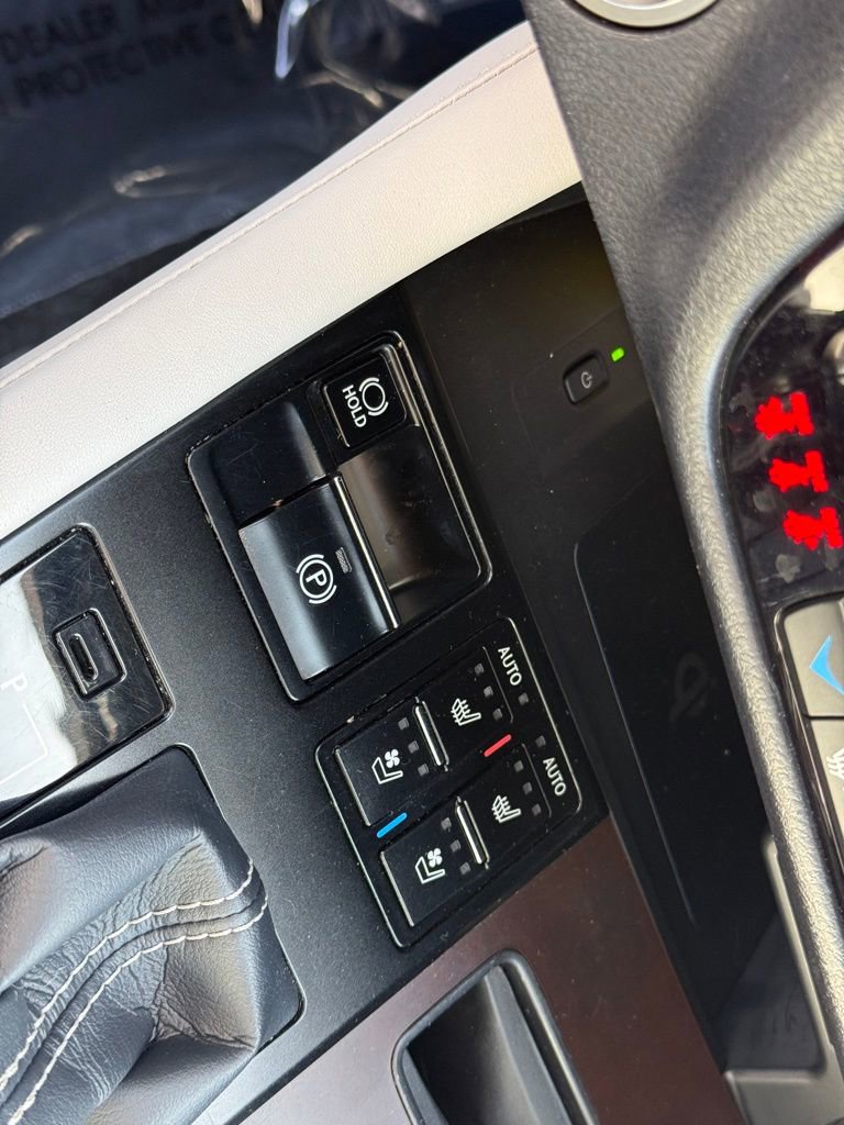 Used 2022 Lexus RX 450h AWD w/ Premium Package image 15