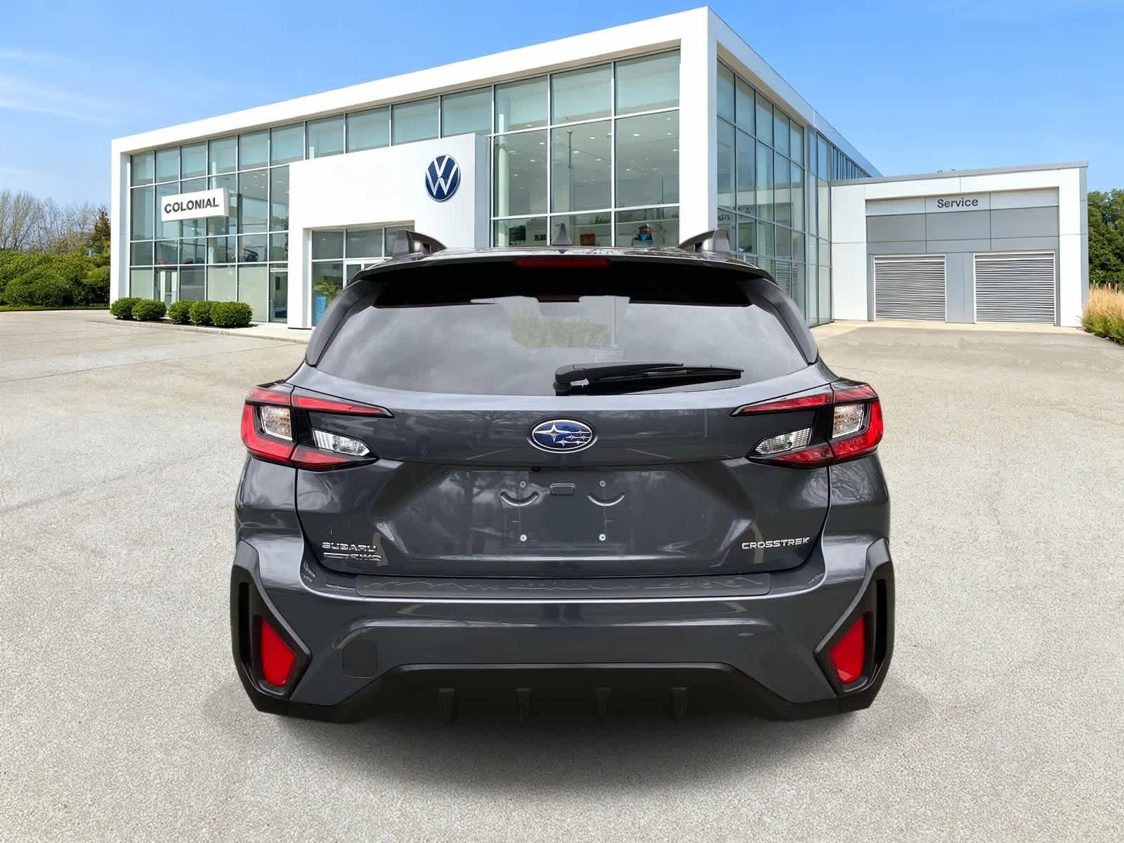 Used 2024 Subaru Crosstrek 2.0i Premium AWD/4WD image 4
