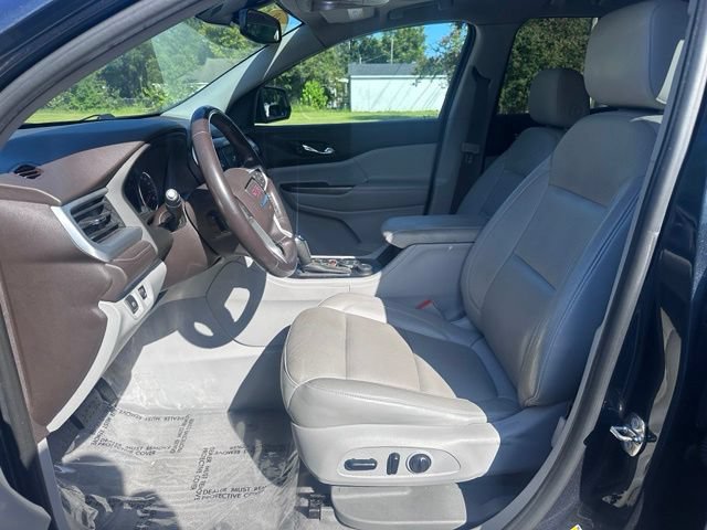 Used 2019 GMC Acadia SLT FWD image 18