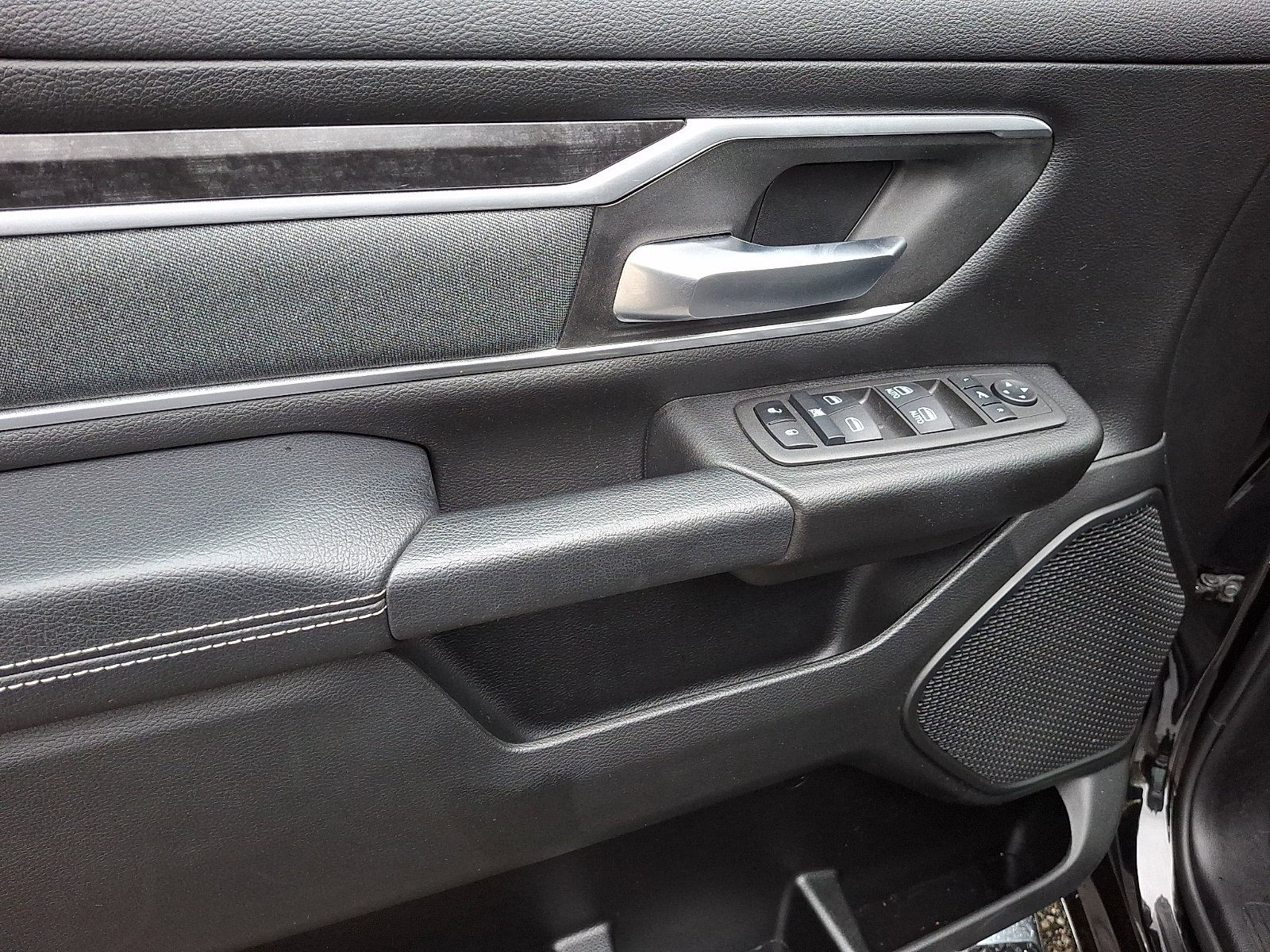 Certified 2022 RAM 1500 Big Horn AWD/4WD image 13