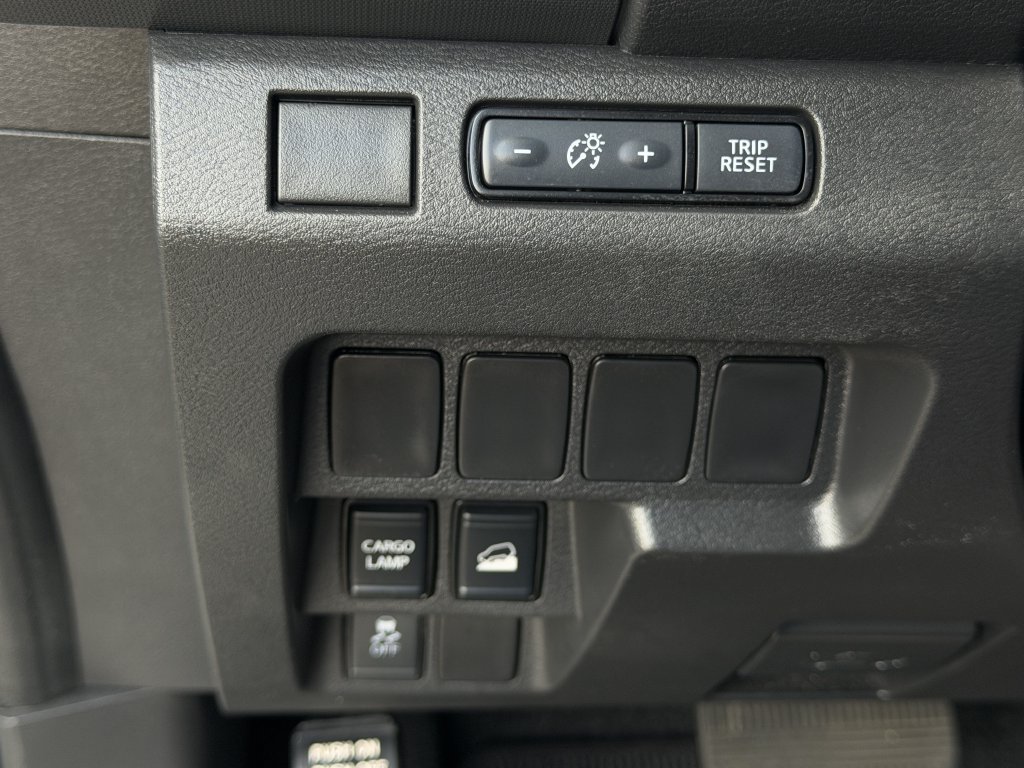 Certified 2024 Nissan Frontier SV AWD/4WD image 21