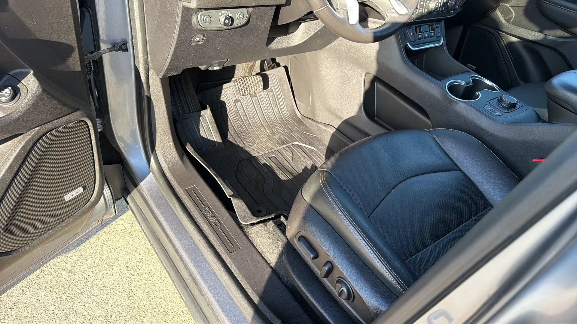 Used 2018 GMC Terrain SLT w/ Preferred Package AWD/4WD image 93