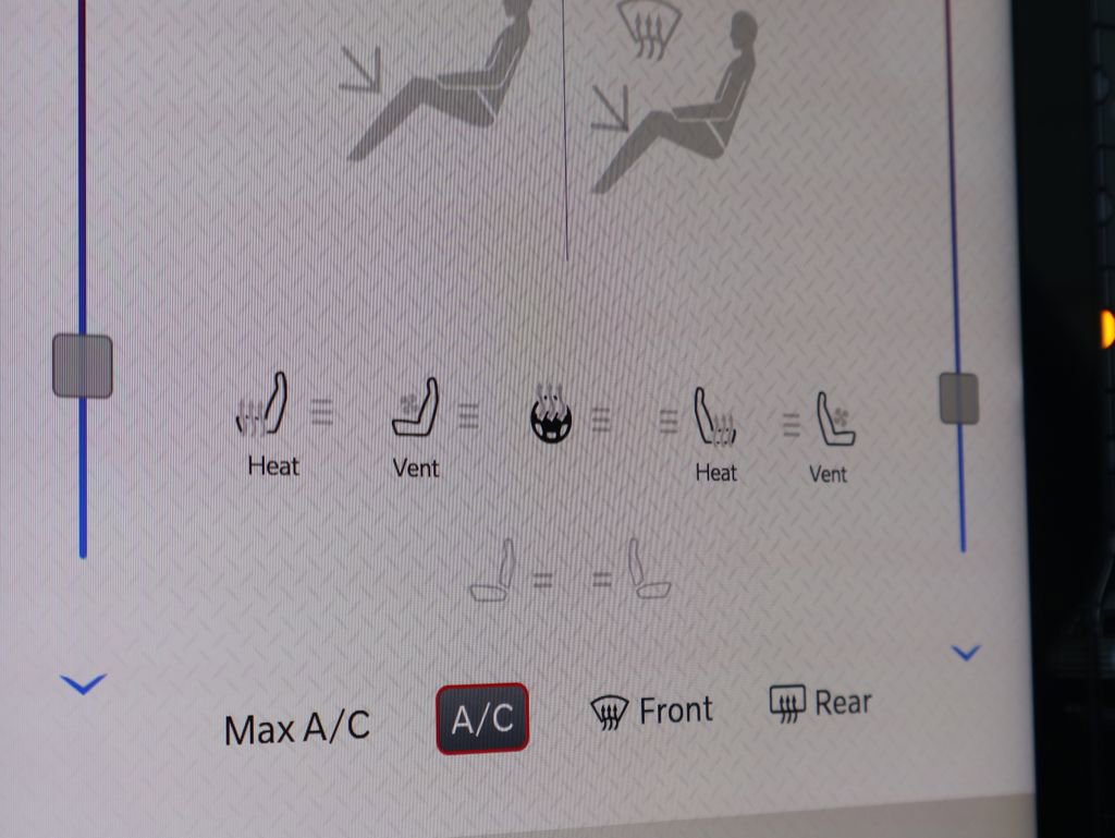 New 2026 RAM 1500 Laramie w/ Night Edition image 38