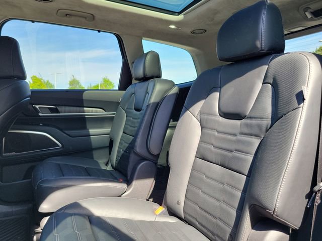 Used 2025 Kia Telluride SX Prestige AWD/4WD image 10
