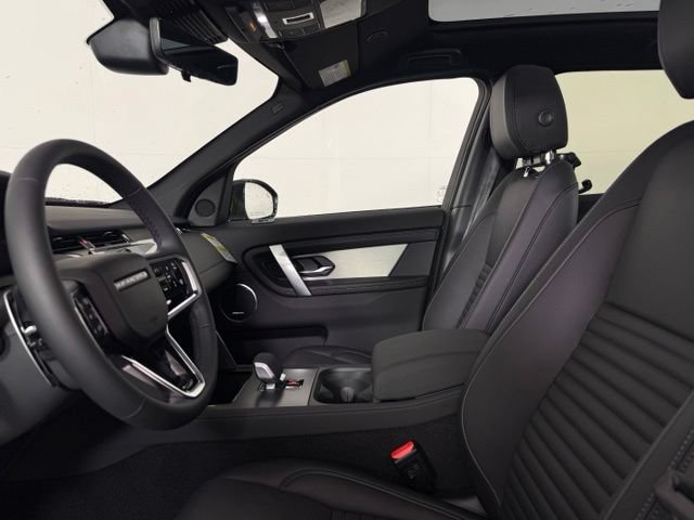New 2026 Land Rover Discovery Sport Landmark AWD/4WD image 5