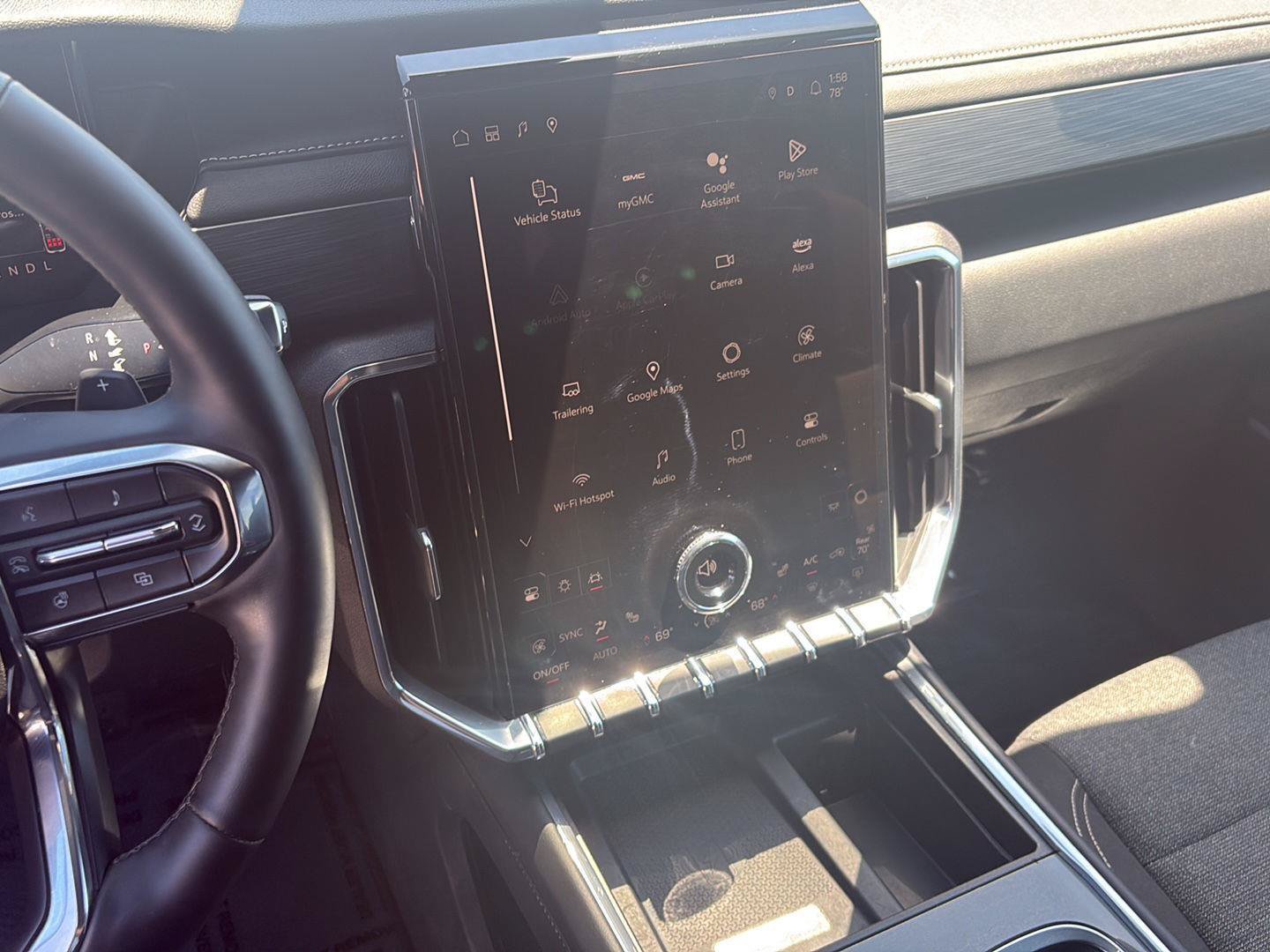 Used 2025 GMC Acadia Elevation AWD/4WD image 31