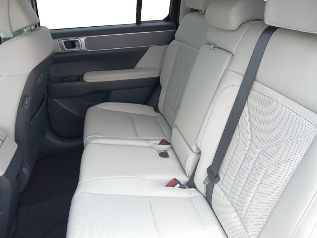 New 2027 Hyundai Santa Fe SEL FWD image 14