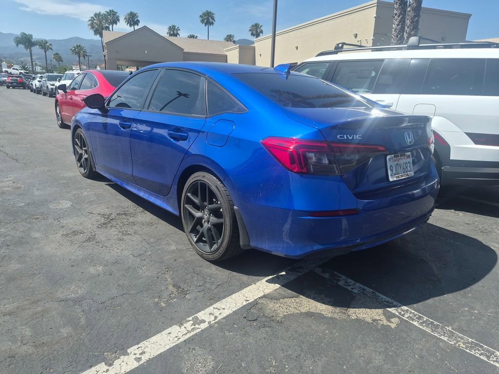 Used 2024 Honda Civic Sport image 4