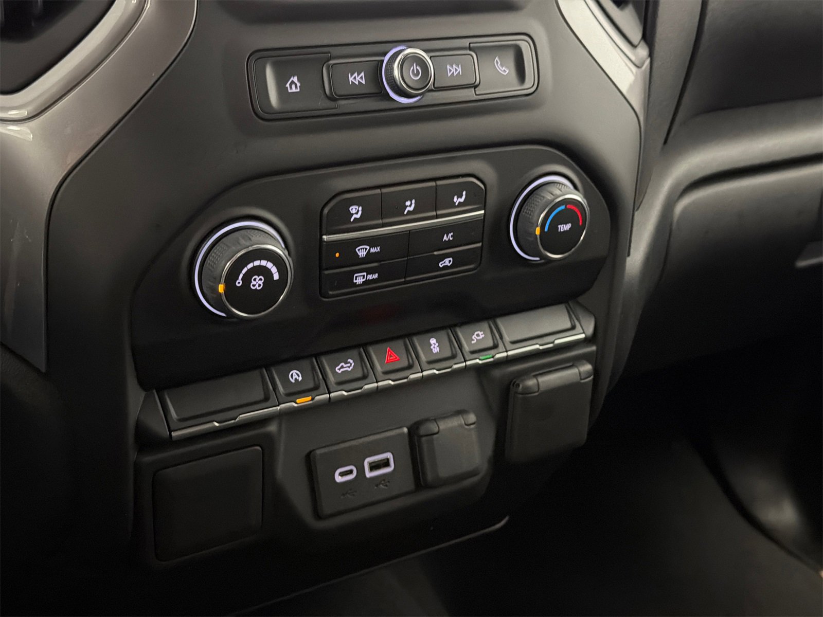 Used 2022 Chevrolet Silverado 1500 Custom w/ LPO, Dark Essentials Package image 26