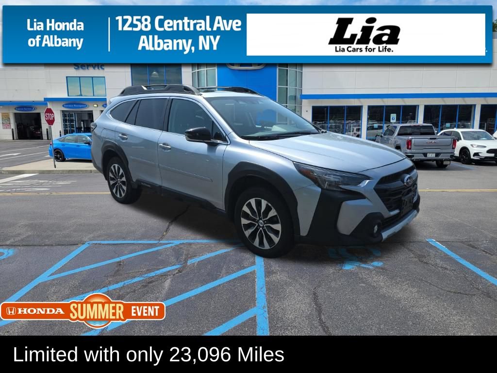 Used 2023 Subaru Outback Limited AWD/4WD image 1