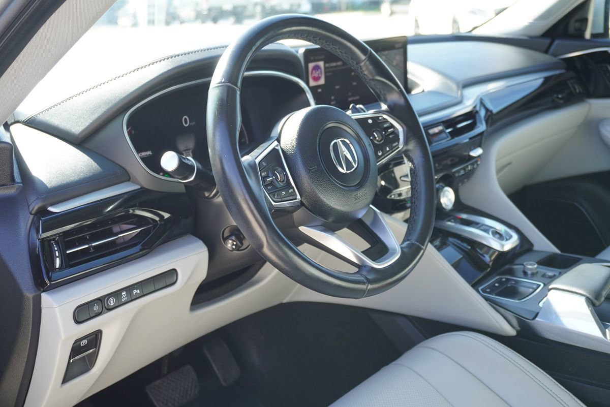 Used 2022 Acura MDX FWD w/ Technology Package image 29