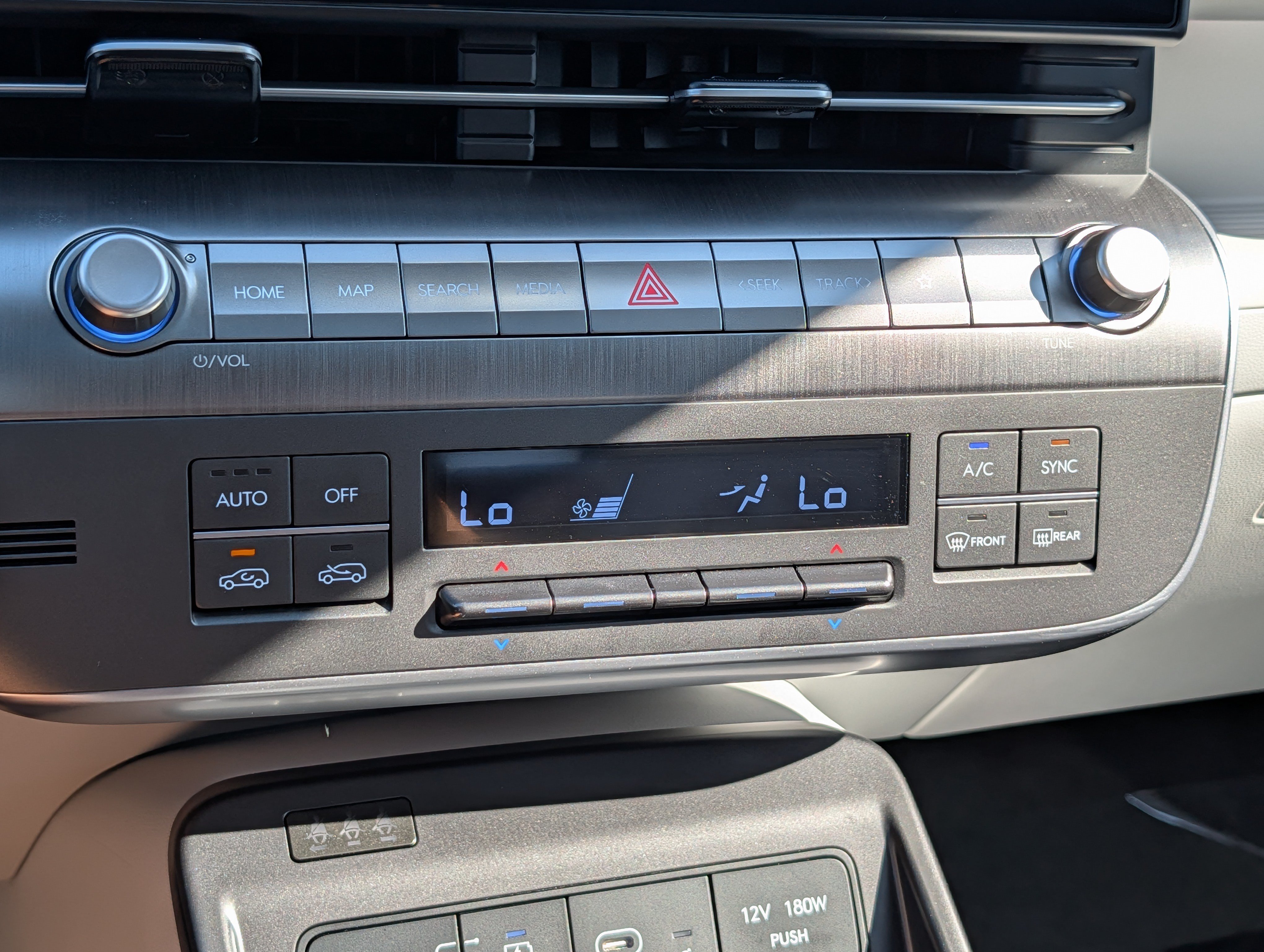 Certified 2026 Hyundai Kona Limited AWD/4WD image 23