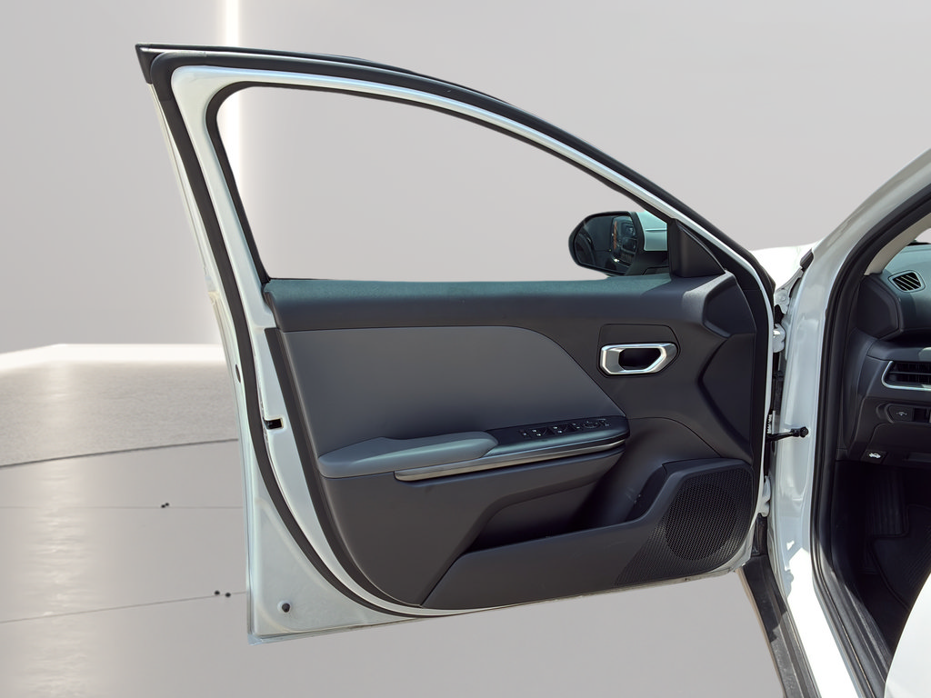 Used 2025 Kia K4 FWD image 11