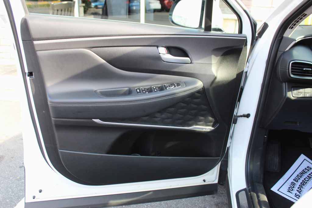 Used 2019 Hyundai Santa Fe Limited FWD image 11