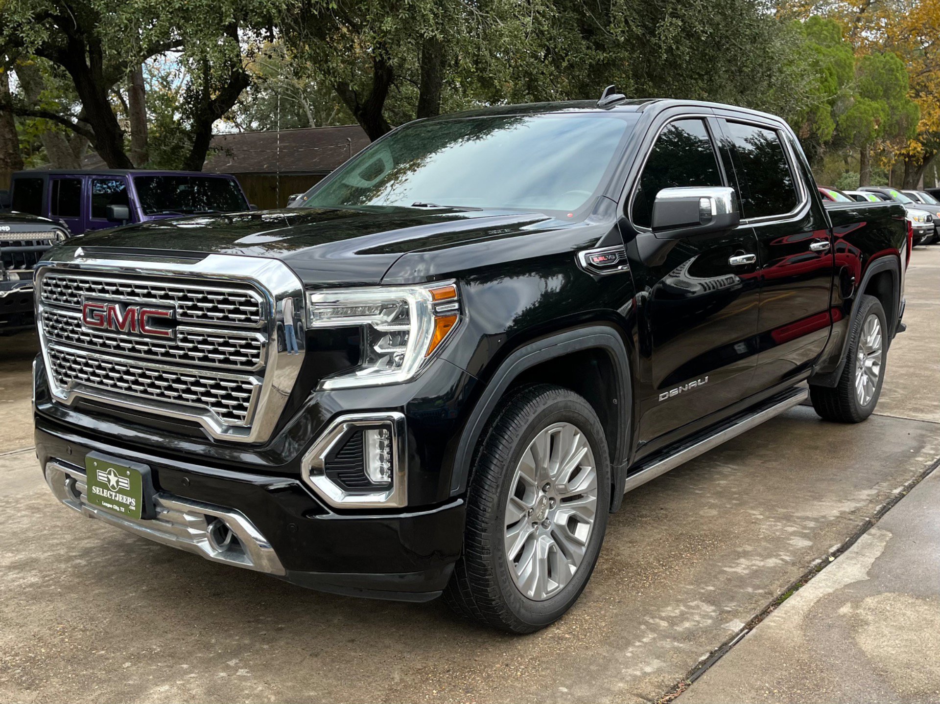 Used 2021 GMC Sierra 1500 Denali w/ Denali Premium Package image 3
