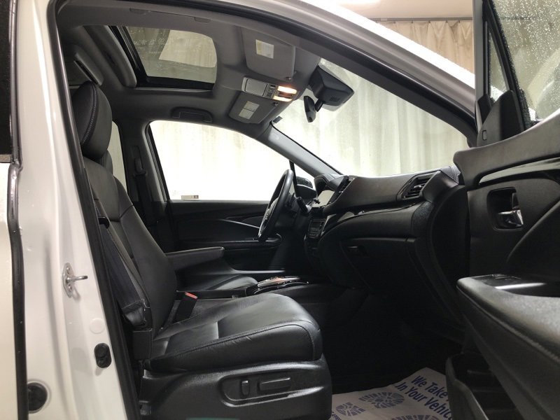 Used 2022 Honda Pilot Touring image 14