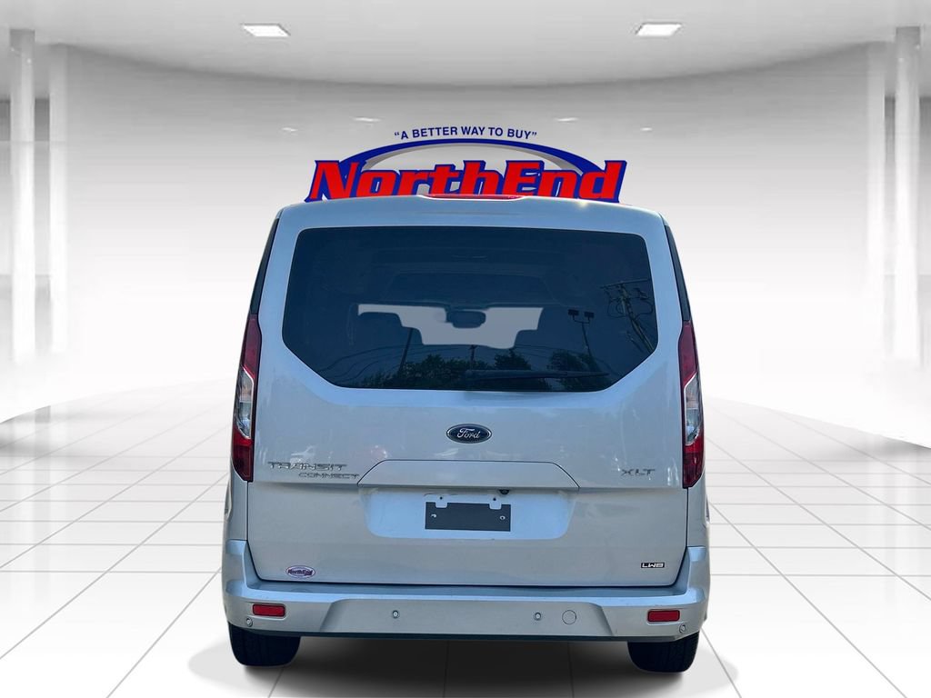Used 2022 Ford Transit Connect XLT FWD image 4