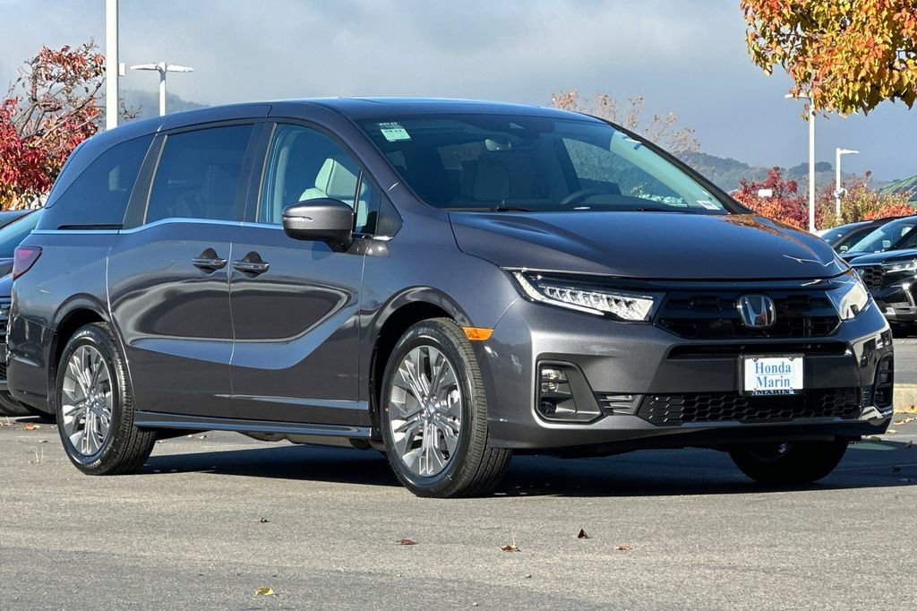 New 2026 Honda Odyssey Touring video 2