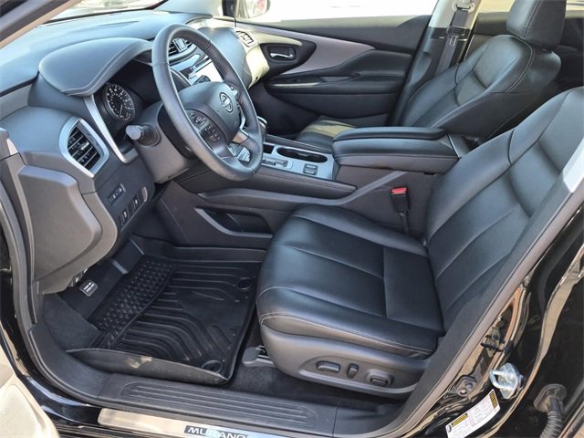 Used 2024 Nissan Murano SV w/ SV Midnight Edition Package image 18