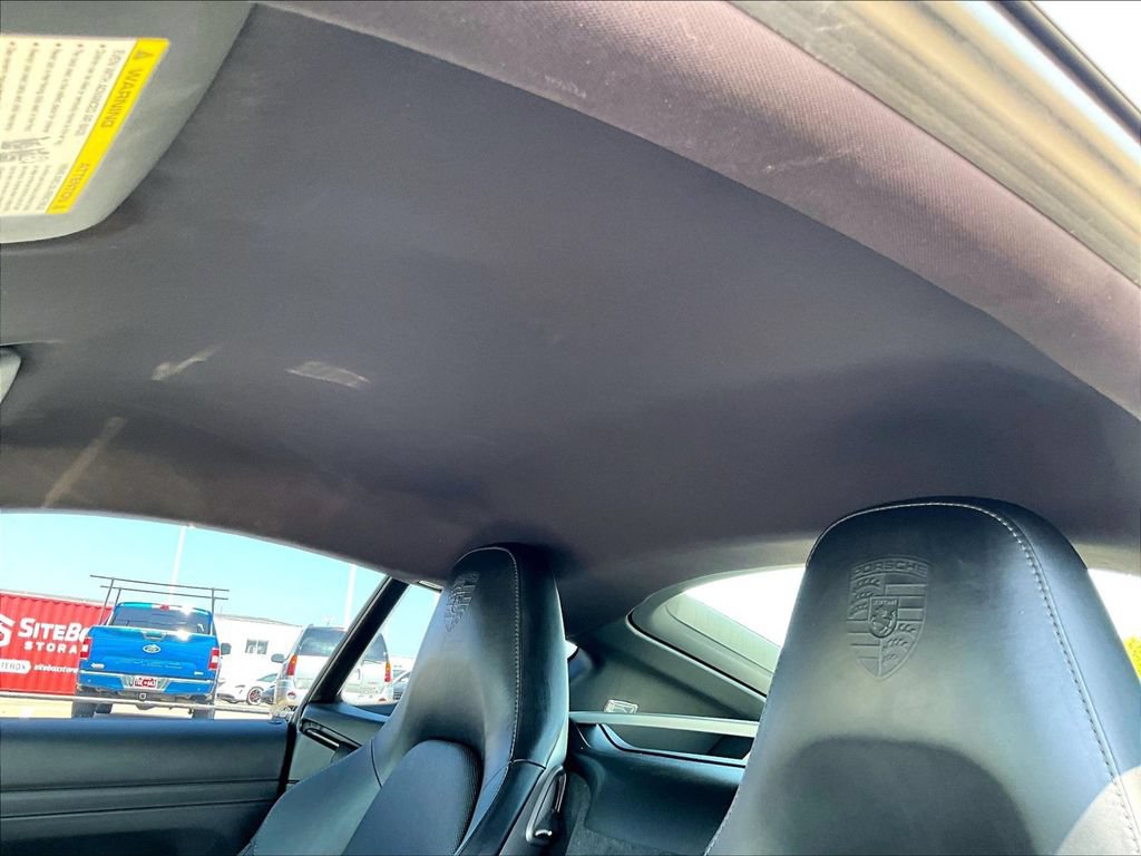 Certified 2018 Porsche 718 Cayman S RWD image 18