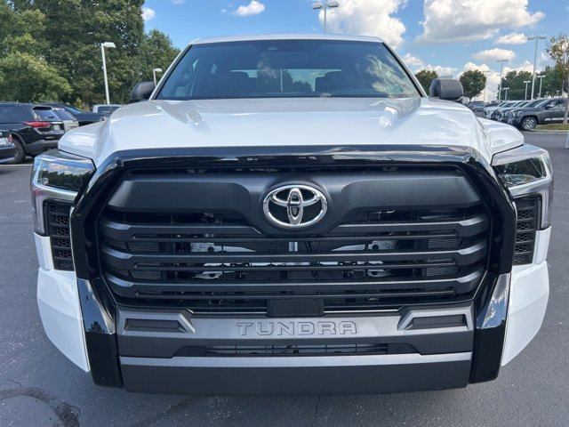 New 2026 Toyota Tundra SR image 2