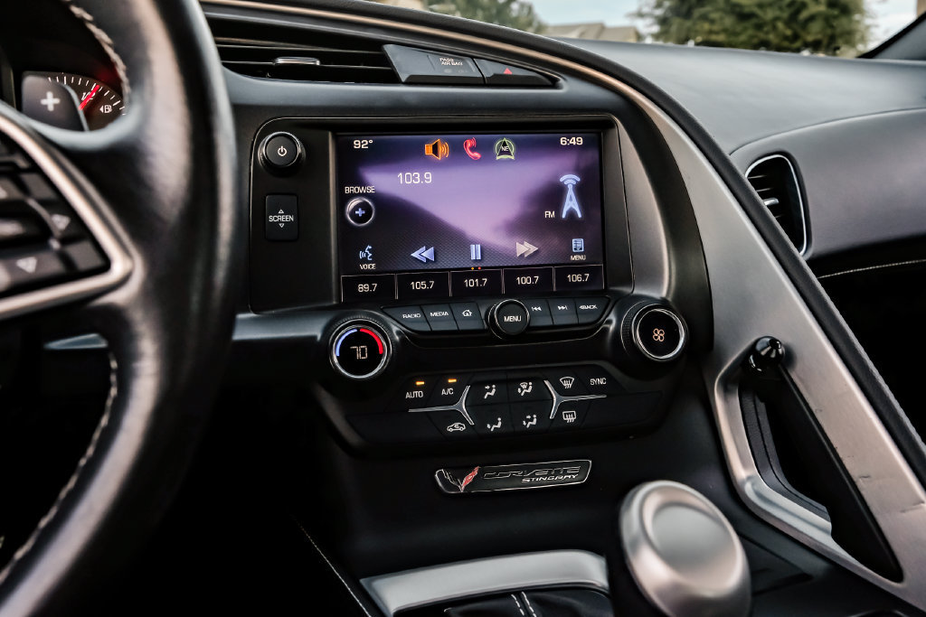 Used 2014 Chevrolet Corvette Stingray Coupe RWD image 18