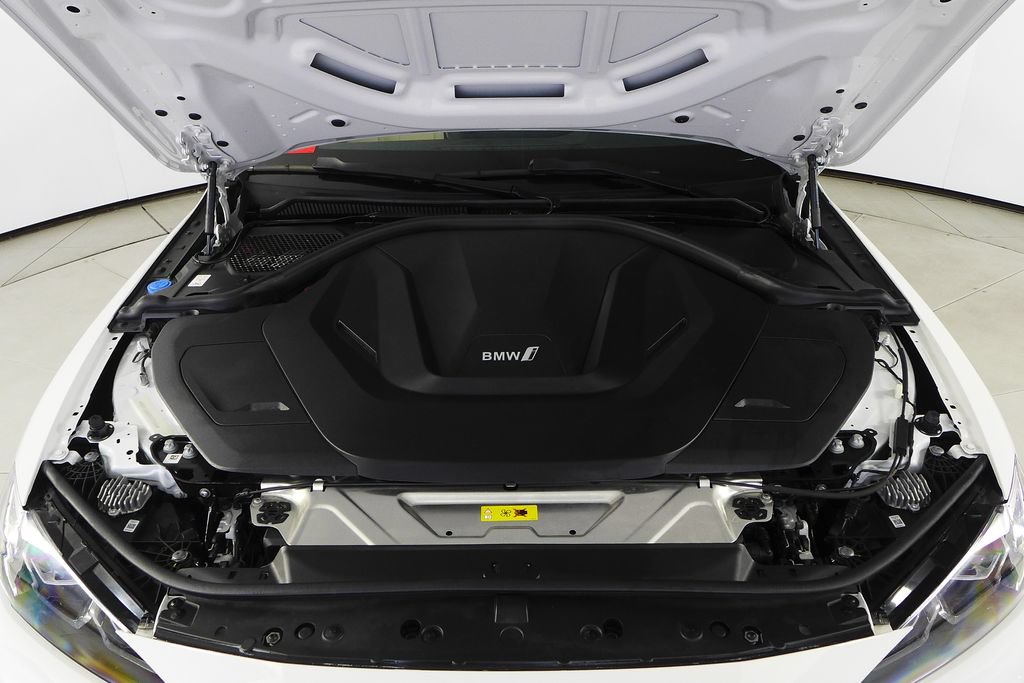 Certified 2023 BMW i4 eDrive35 RWD image 6