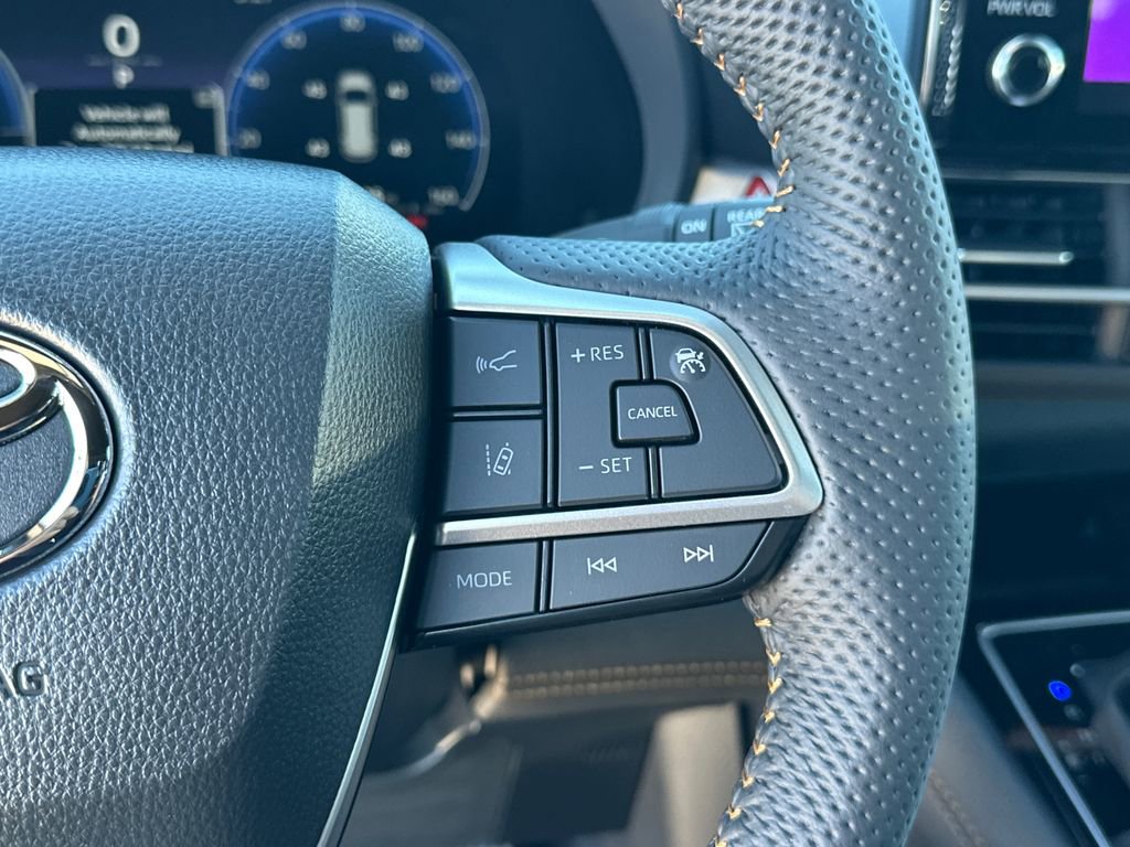 New 2026 Toyota Sienna XLE Woodland Edition image 24