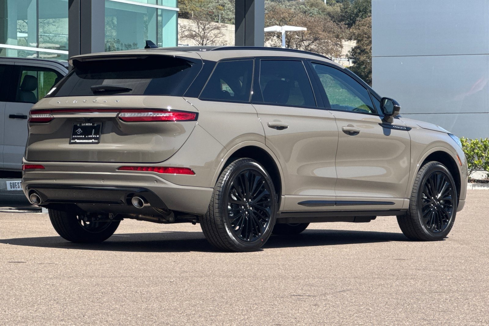 New 2025 Lincoln Corsair Grand Touring w/ Equipment Group 302A image 3