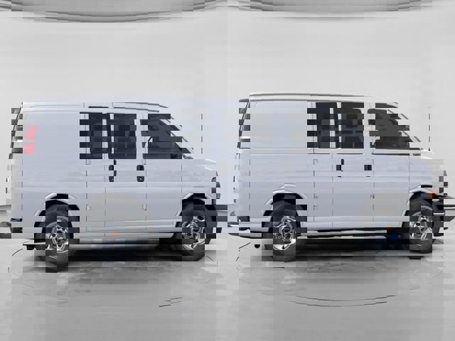 New 2026 GMC Savana 2500 w/ Driver Convenience Package image 5