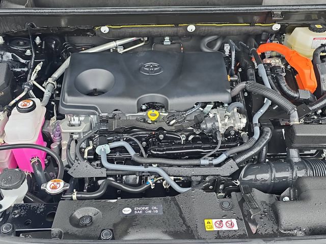 Used 2025 Toyota RAV4 LE image 29