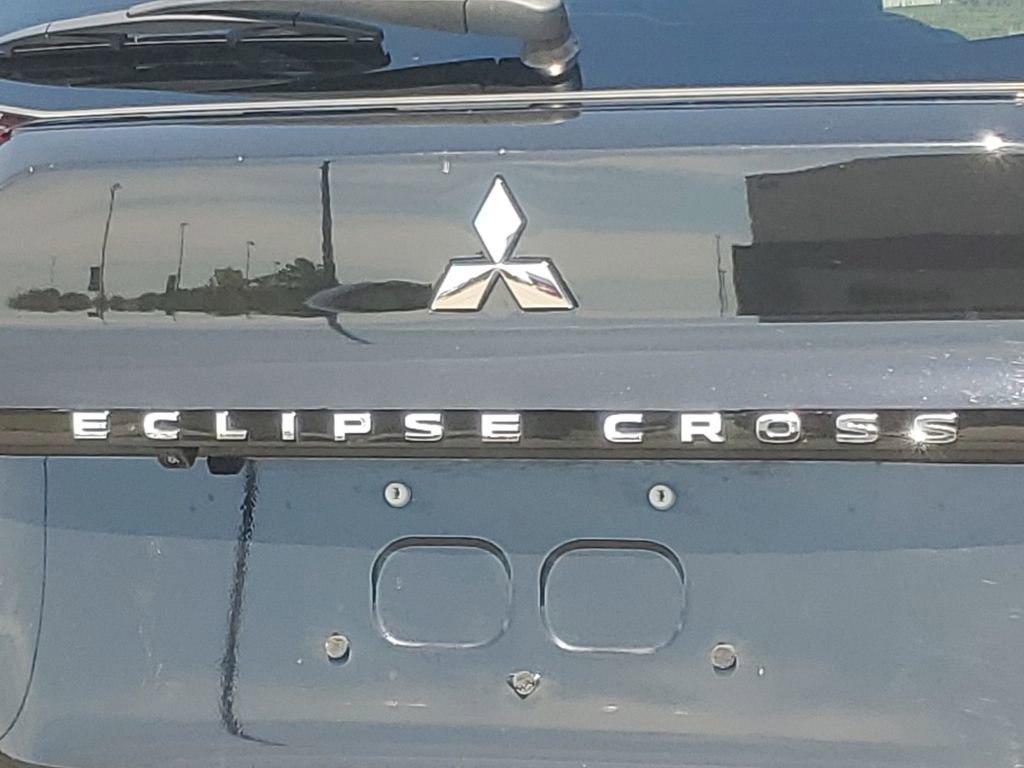 Used 2024 Mitsubishi Eclipse Cross ES AWD/4WD image 35