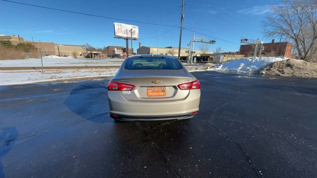 Used 2024 Chevrolet Malibu LT image 7