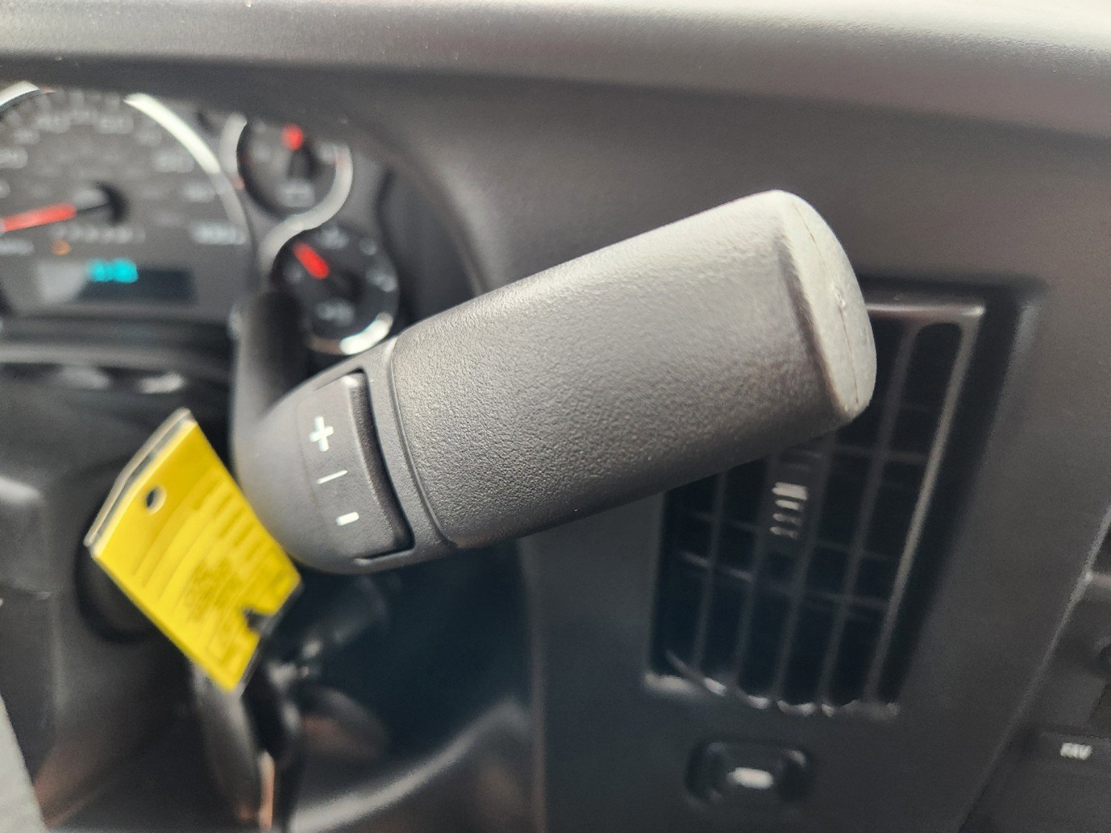 New 2025 Chevrolet Express 2500 w/ Driver Convenience Package image 22