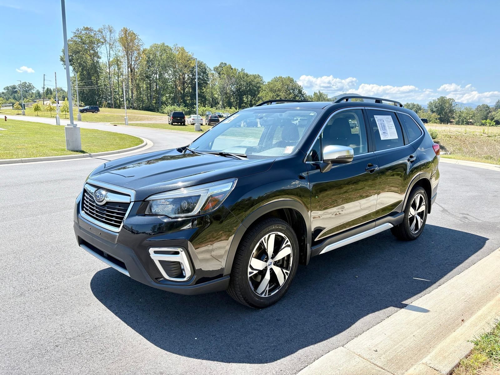 Used 2021 Subaru Forester Touring AWD/4WD image 3
