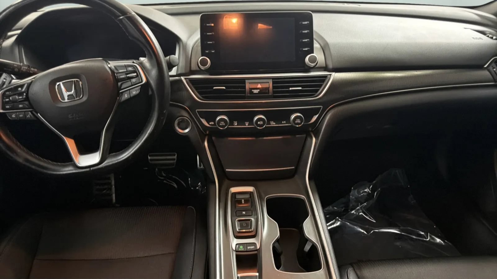 Used 2019 Honda Accord Sport image 16