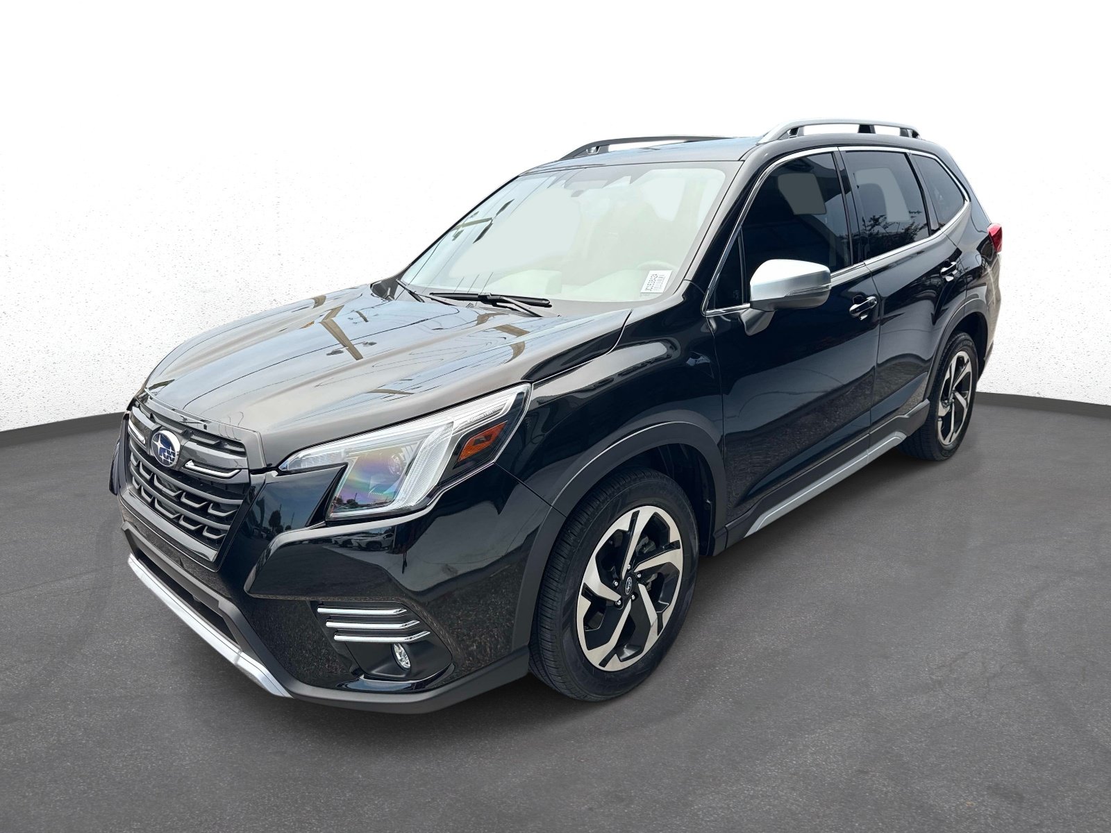 Used 2024 Subaru Forester Touring AWD/4WD image 7
