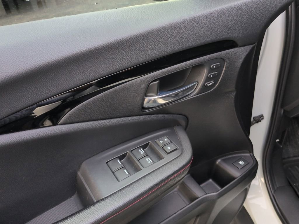 Used 2021 Honda Ridgeline Black Edition image 32
