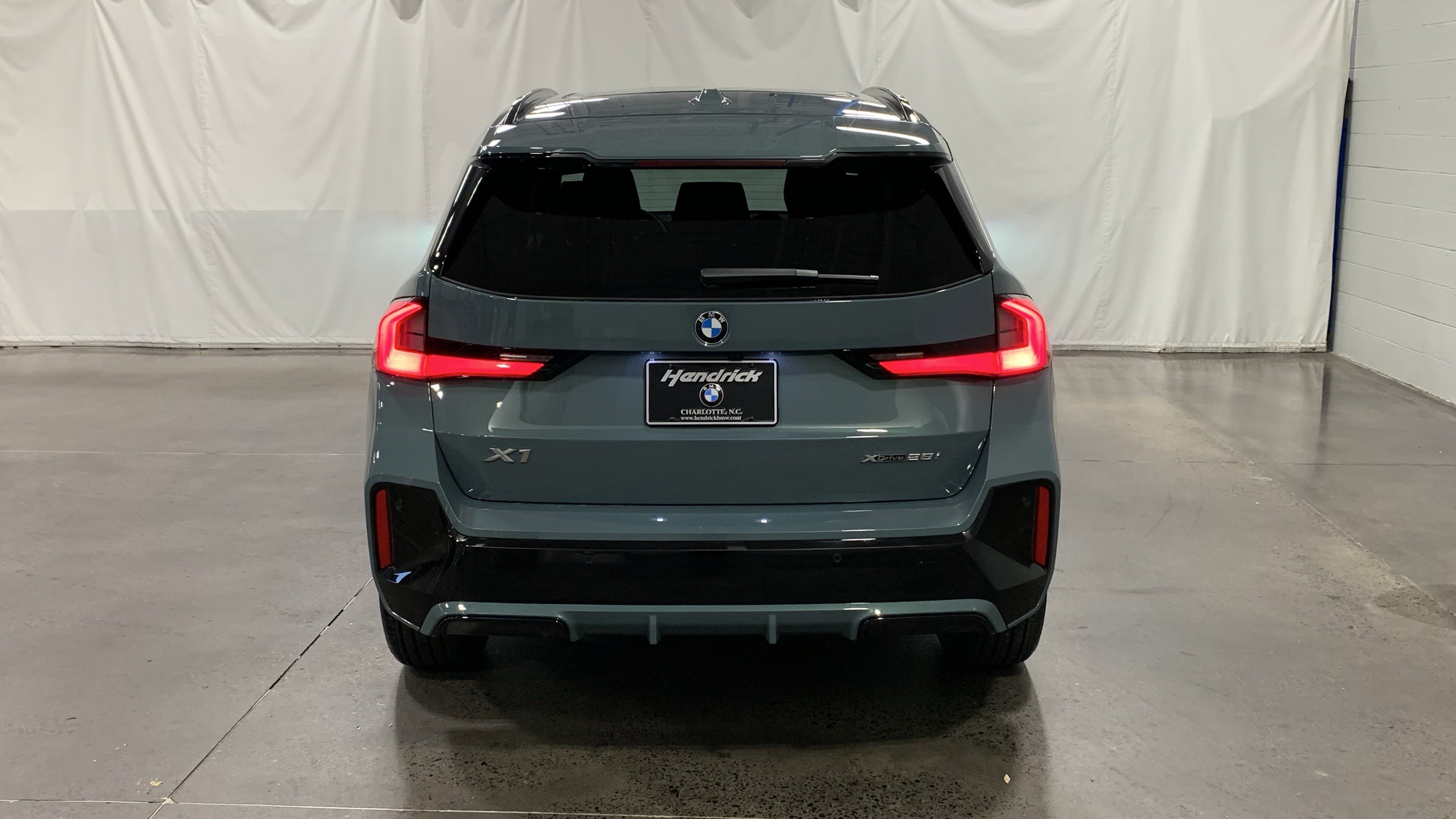 Used 2026 BMW X1 xDrive28i w/ Technology Package image 7