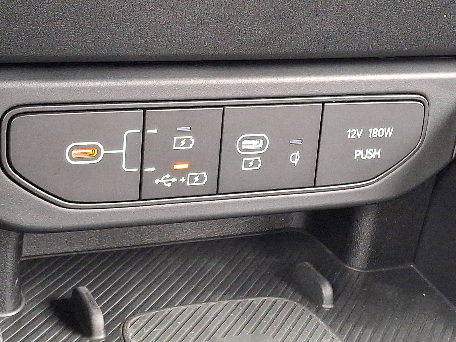 New 2025 Kia K4 GT-Line w/ GT-Line Sunroof Package image 17