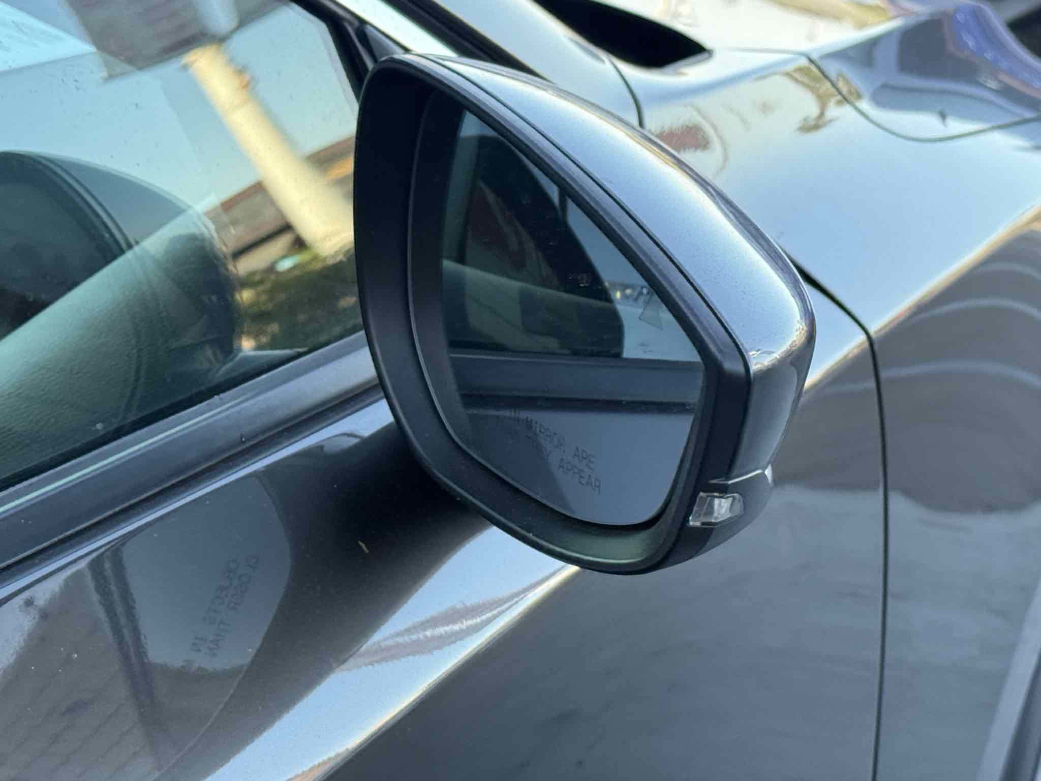 Used 2019 MAZDA MAZDA3 Sedan w/ Preferred Package image 32