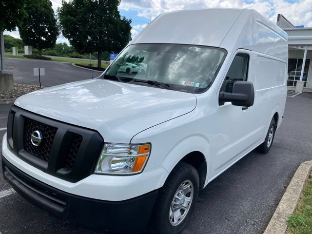Used 2019 Nissan NV 2500 SV RWD image 2