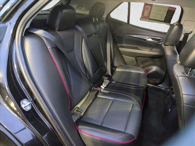 Used 2022 Buick Envision Essence w/ Sport Touring Package image 19